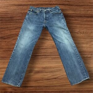Levis 501 Original Fit Mens Jeans 32x30 Denim Button Fly Straight Leg Classic